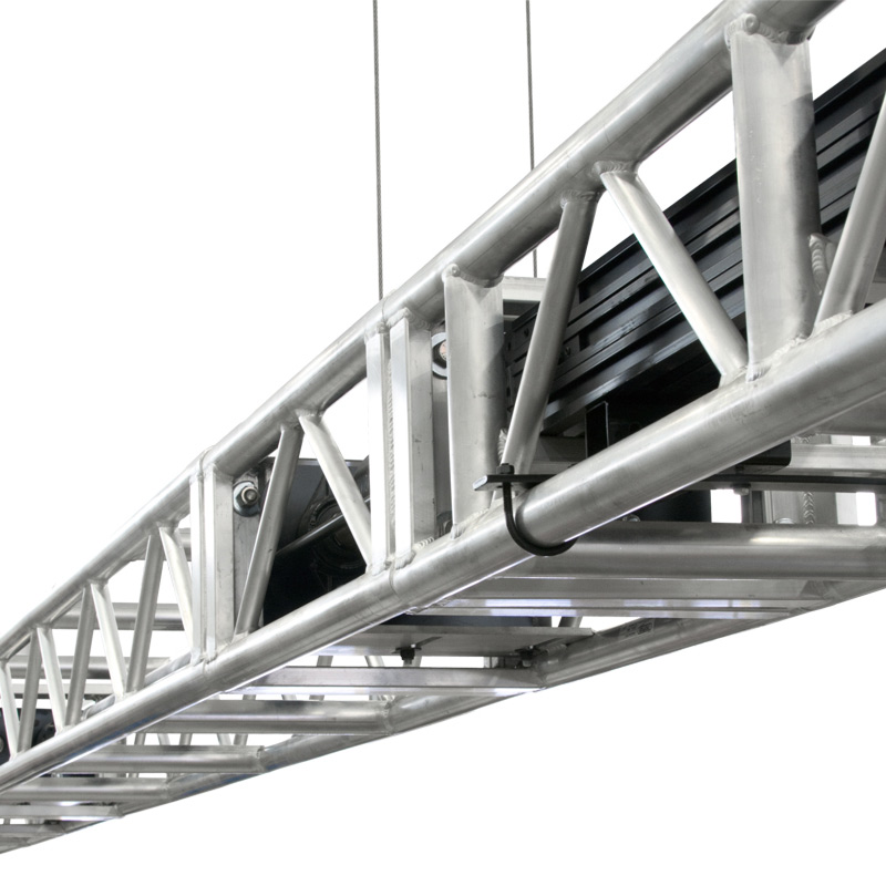 Self-Climbing Truss